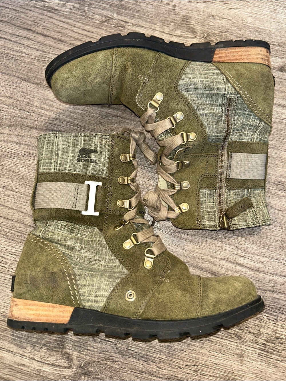 Sorel Major Carly Lace Up Combat Boots Olive Green Suede Canvas Size 8